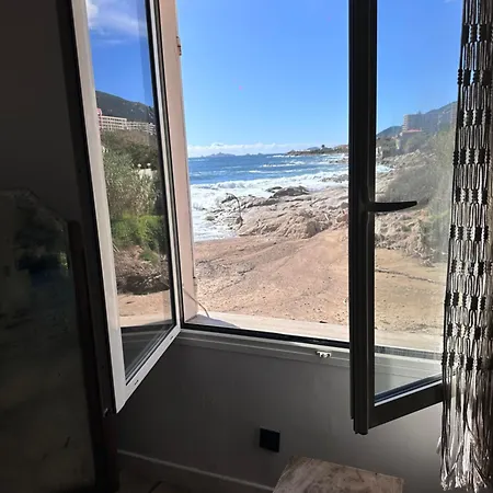 Cabanon Sur La Plage Vue Sur Les Sanguinaires Ajaccio  Exterior photo