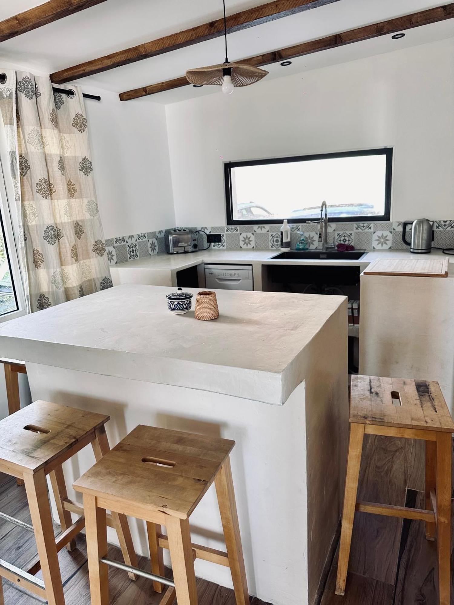 Holiday home Cabanon Sur La Vue Sur Les Sanguinaires