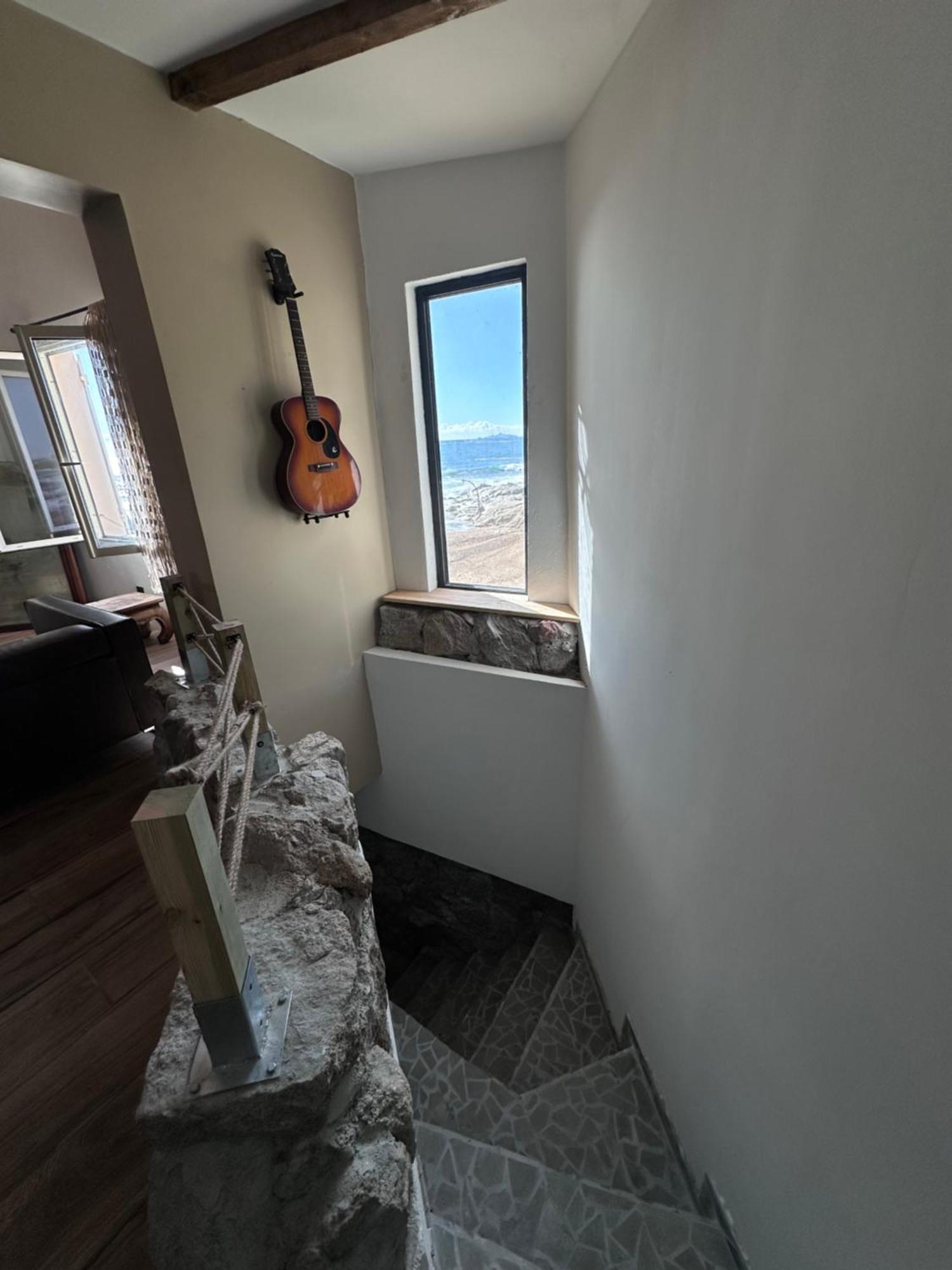 Cabanon Sur La Vue Sur Les Sanguinaires *